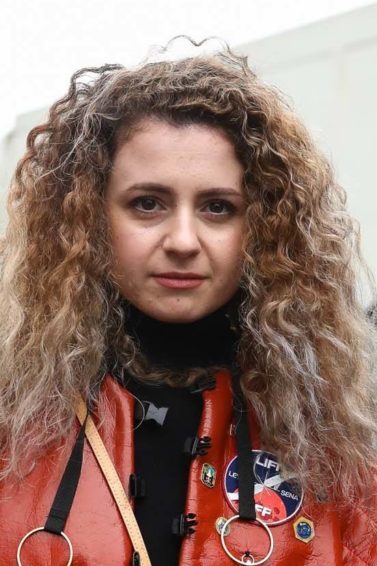 Mullet Cacheado: Como Adotar o Visual Ousado e Moderno