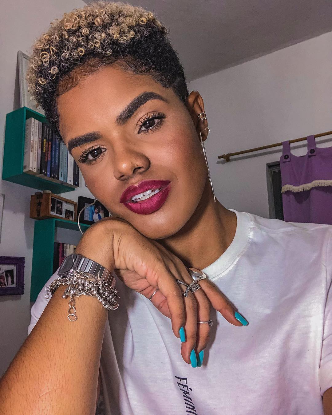 Produtos Essenciais para a Finalização Perfeita do Cabelo Afro Curto