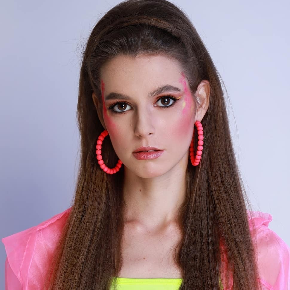 melhores penteados anos 80 feminino para festa