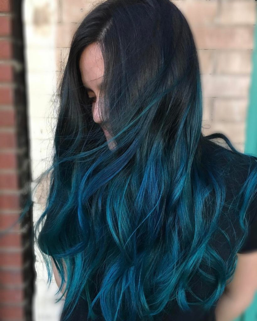 Ombre Hair Azul vs. Californiana Azul: Qual Escolher?