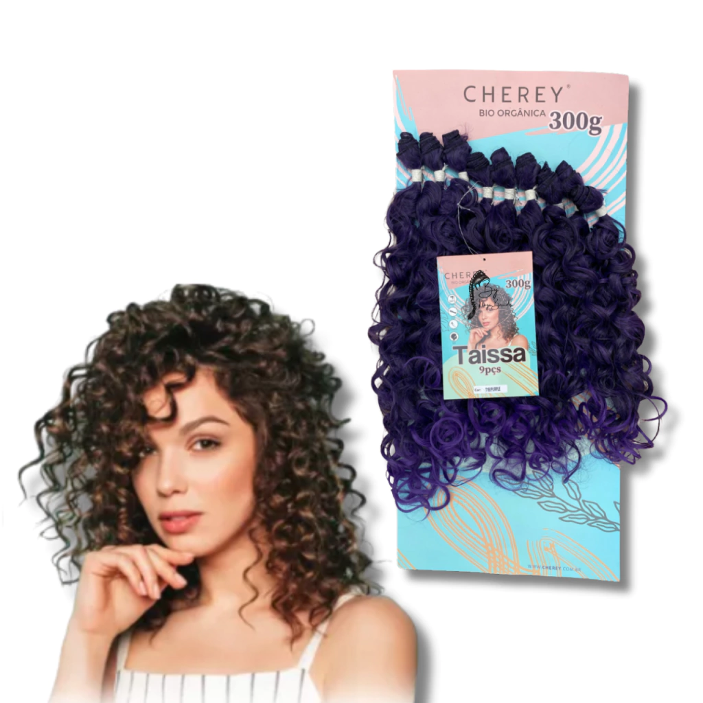 Cabelo cacheado com mechas roxas