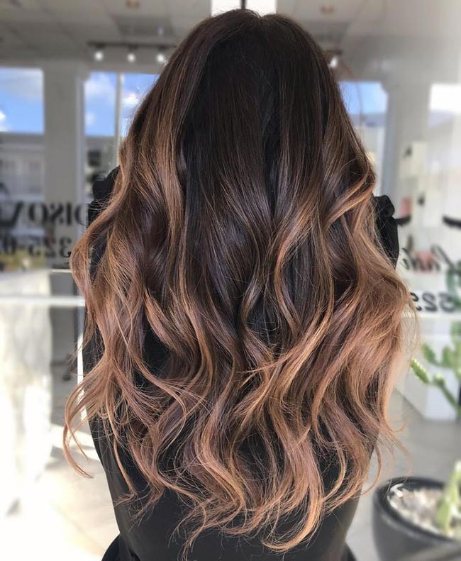 cabelo caramelo com luzes
