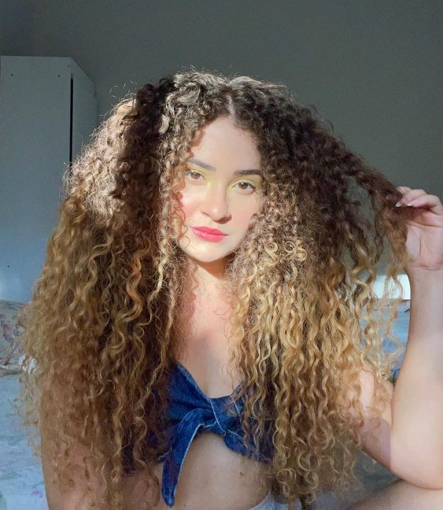 como manter a saúde do cabelo castanho descolorido para loiro