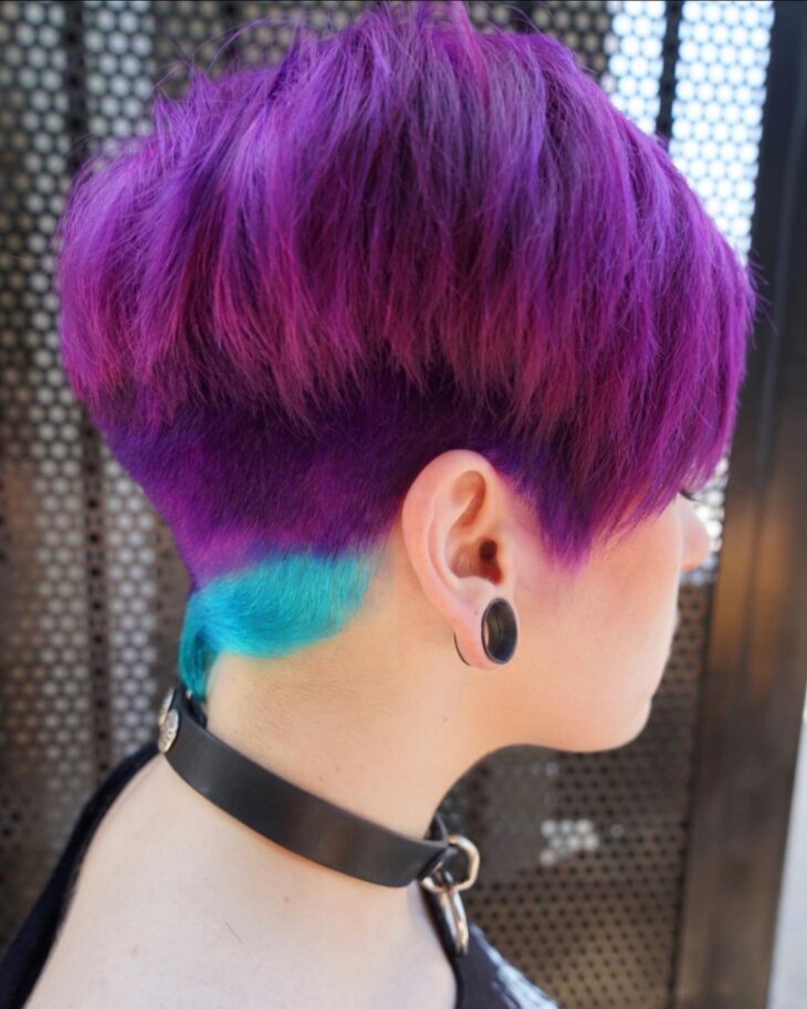 Cabelos Curtos Coloridos: Dicas Essenciais para Evitar o Desbotamento Precoce