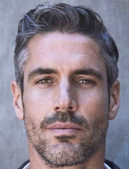 cabelo curto com barba