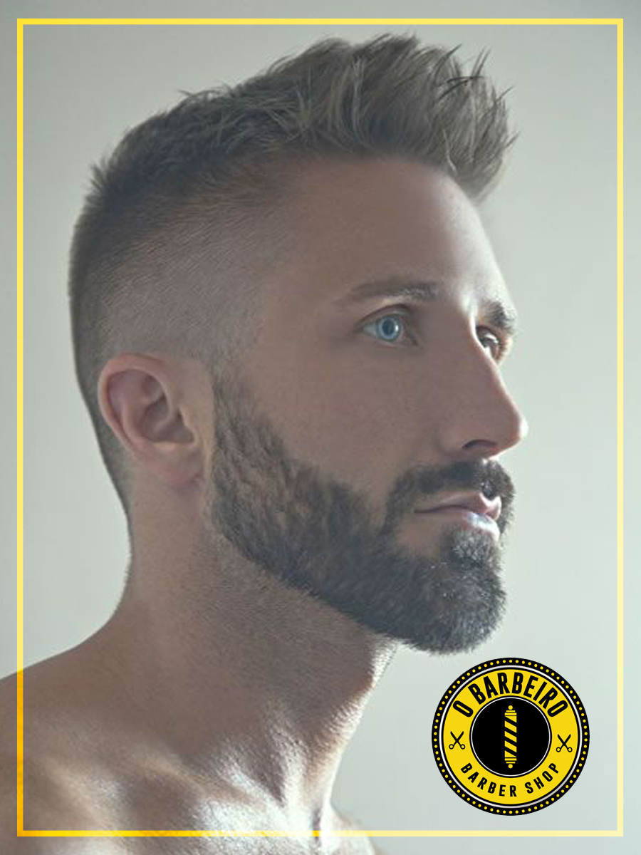 5 ideias de títulos para posts satélites:
1. Cabelo Curto Masculino: Os Cortes Que Combinam Perfeitamente com Barba
2. Barba Italiana: Como Usar com Cabelo Curto para um Look Sofisticado
3. Buzz Cut e Barba Cheia: O Guia Definitivo para um Visual Moderno
4. Visagismo para Homens: Encontrando o Corte de Cabelo e Barba Ideais para Seu Rosto
5. Manutenção da Barba: Dicas Essenciais para um Visual Sempre Alinhado