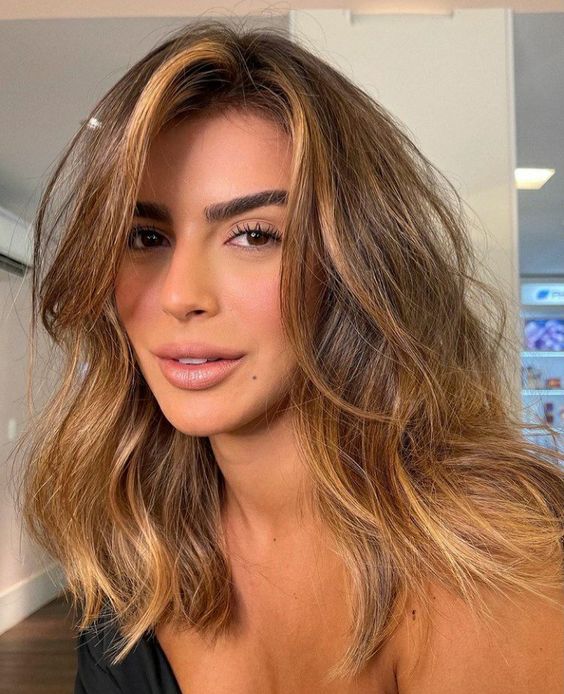 Manutenção do Kitty Cut: Segredos para um Cabelo Impecável no Dia a Dia