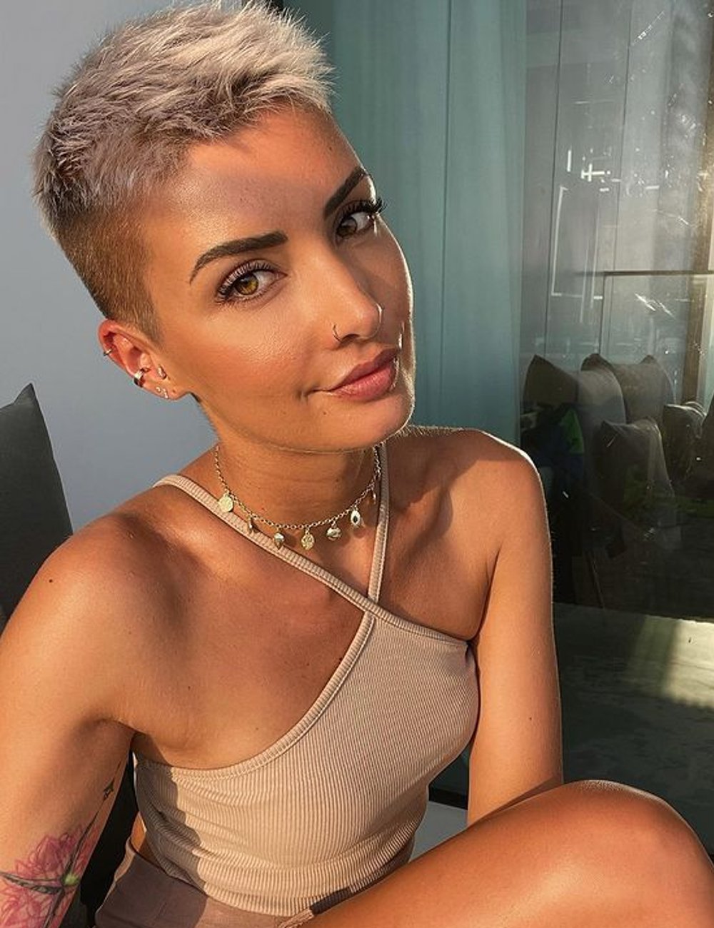 Como Escolher o Corte Quase Raspado Ideal para o Seu Rosto