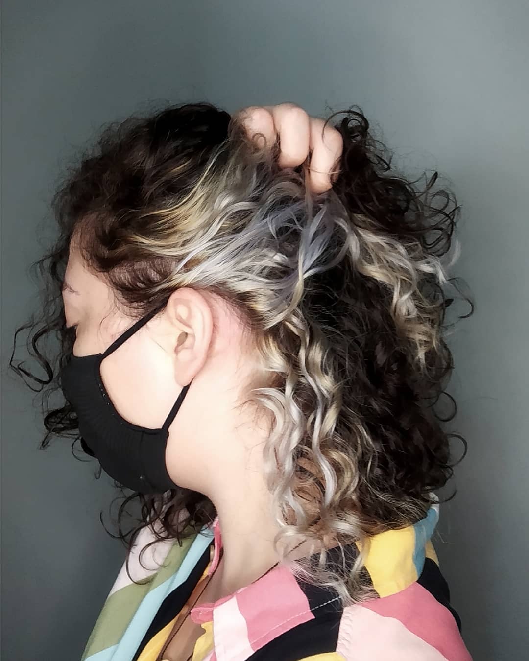 inspiração cabelo descolorido na nuca