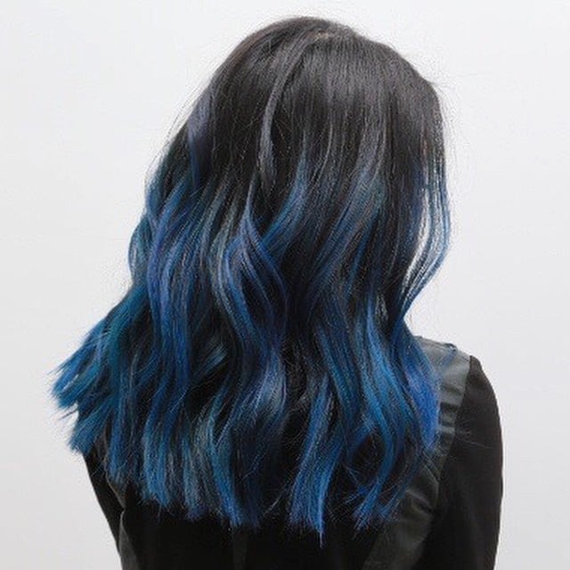 cabelo feminino azul