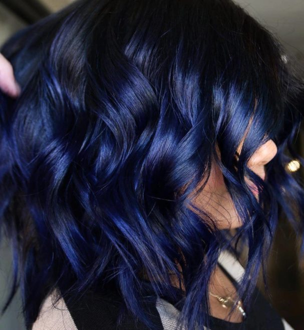 Cabelo Azul: Mitos e Verdades sobre a Manutenção da Cor