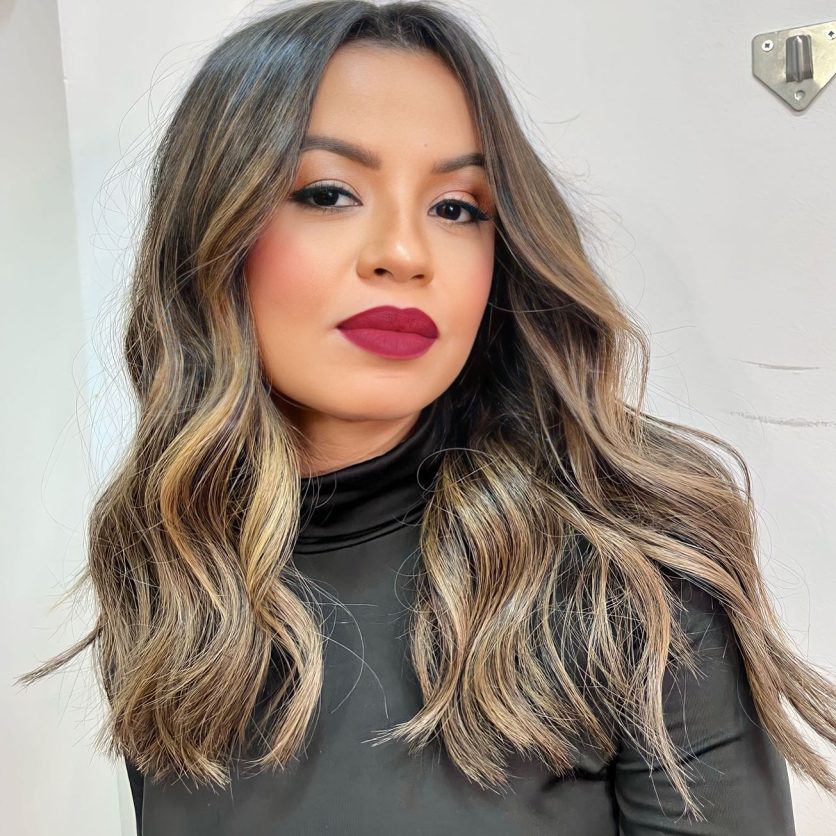 Descubra seu Subtom de Pele e Escolha a Mecha Perfeita para 2026