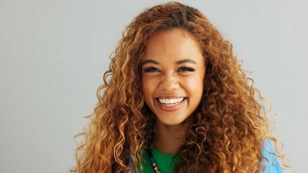 cabelo feminino loiro mel