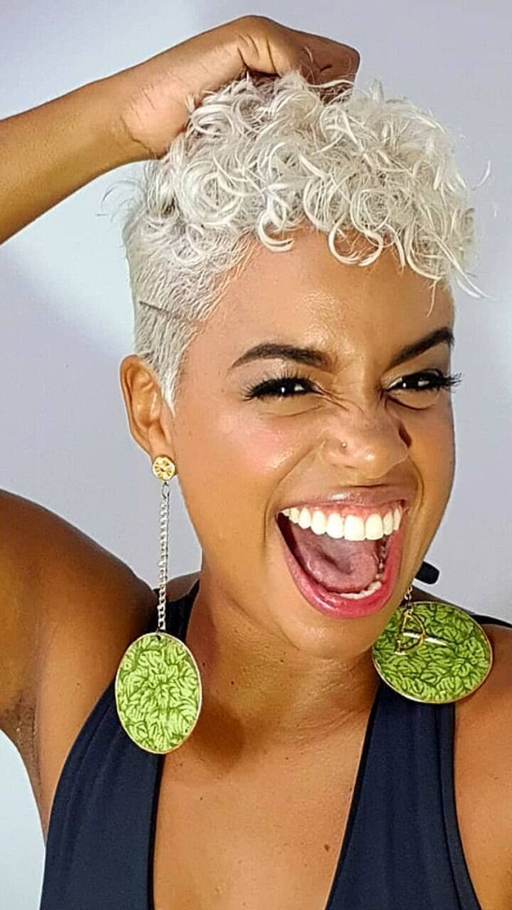 cabelo feminino nevou