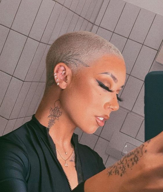 cabelo feminino nevou