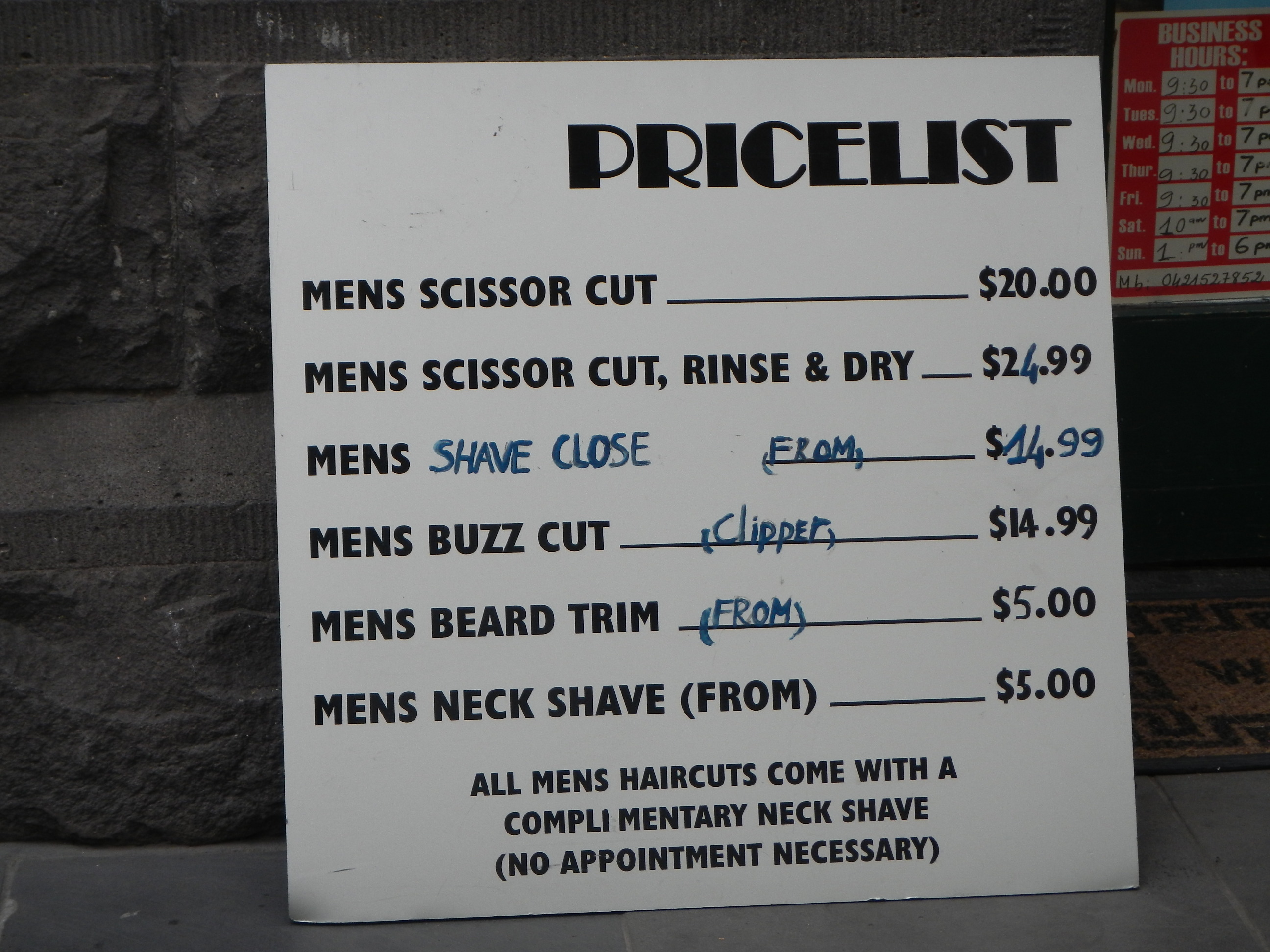 Guia Completo: Como Vender Seu Cabelo Natural e Maximizar o Lucro; Corte de Cabelo Feminino: Desvendando os Preços em Salões de Luxo vs. Populares; Mega Hair: Entenda o Custo do Cabelo Humano por Comprimento e Tipo de Fio; Penteados para Eventos: Quanto Custa um Penteado de Noiva e Outras Ocasiões Especiais?; Cabelo Virgem vs. Cabelo Quimicamente Tratado: Qual a Diferença de Valor no Mercado?