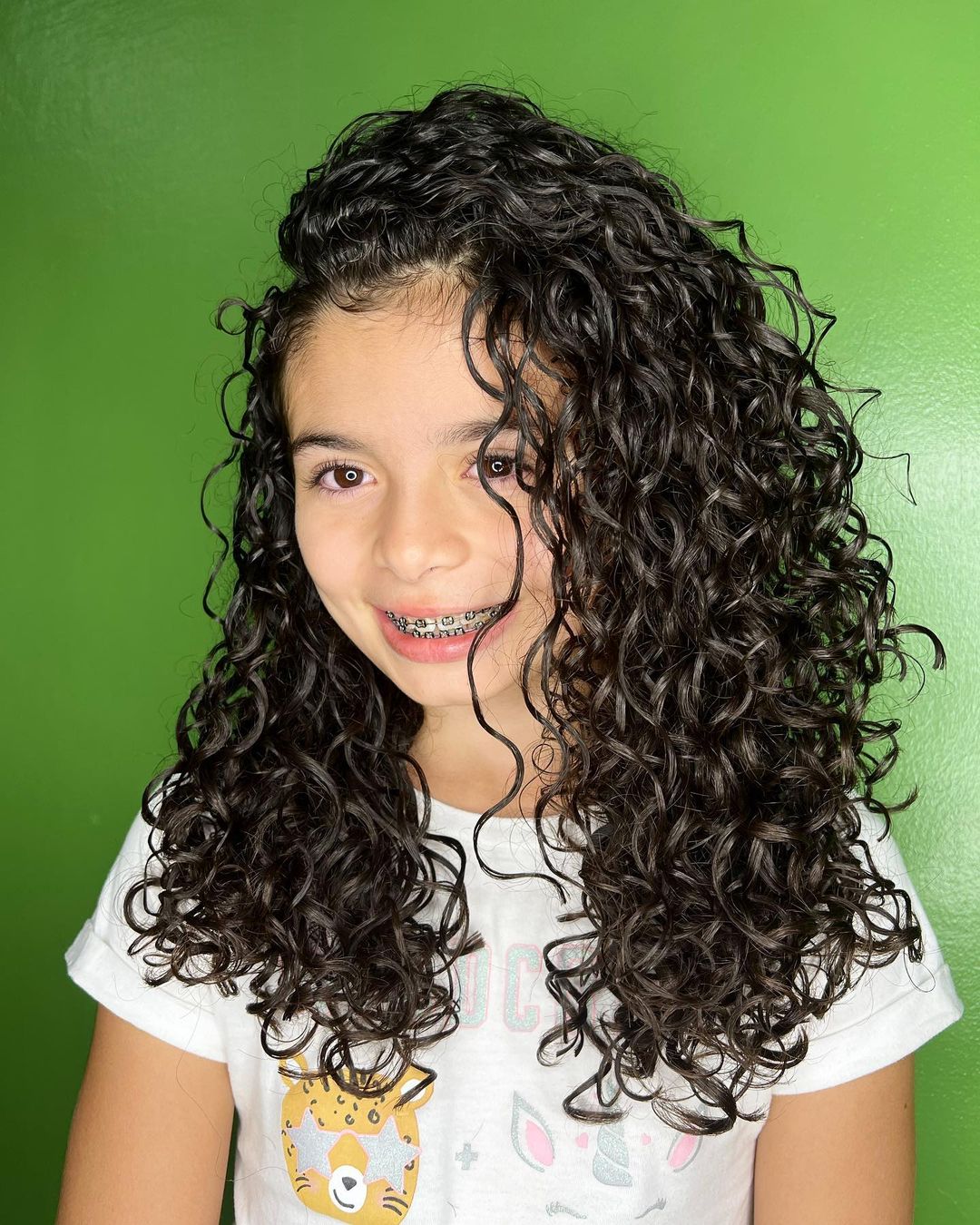 cabelo infantil feminino cacheado