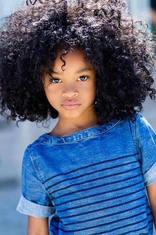 Cronograma Capilar Simplificado para Cabelos Cacheados de Crianças