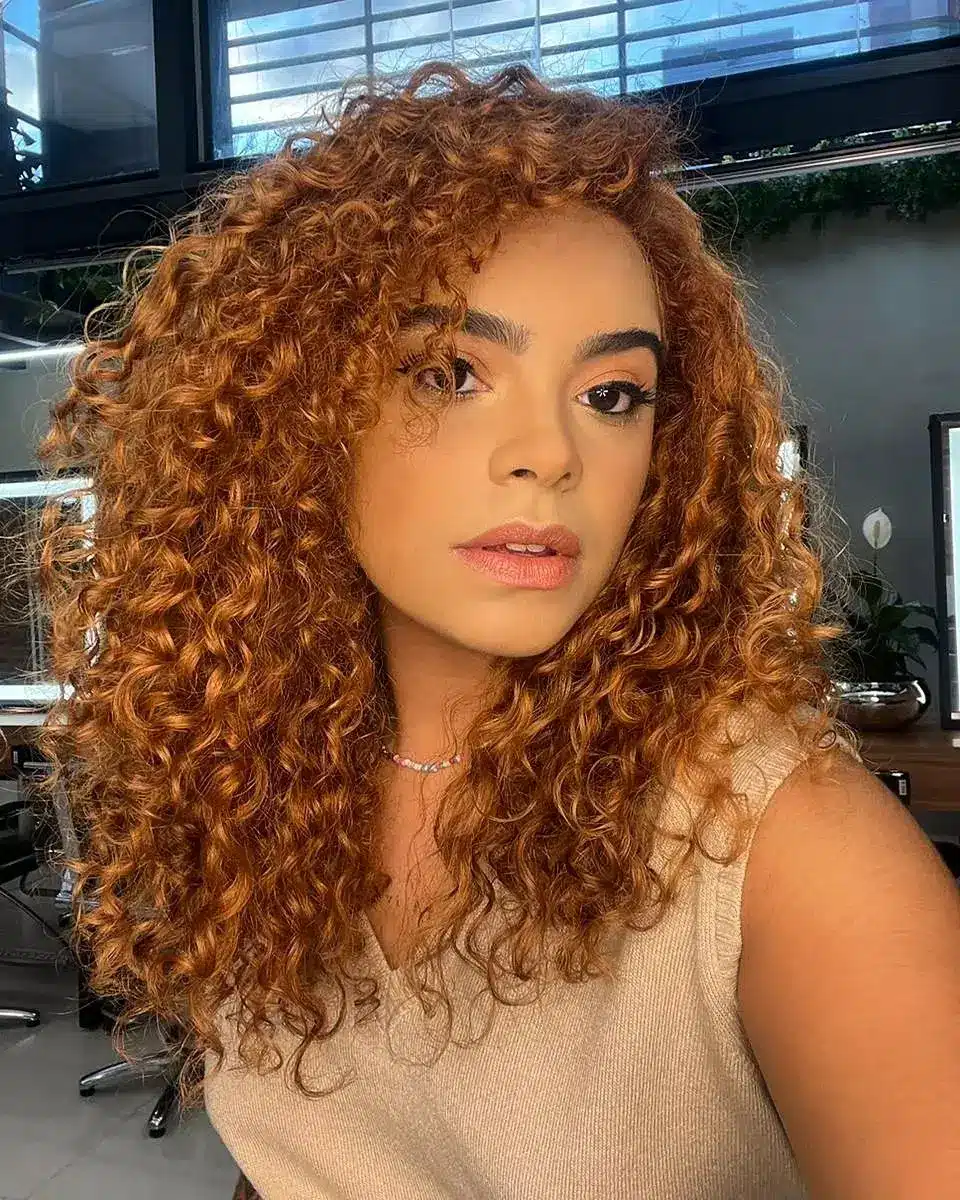 Loiro Acobreado vs. Ruivo Strawberry Blonde: Qual a Diferença?