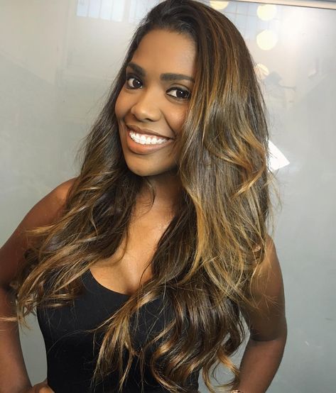 Loiro Escuro Acinzentado vs. Dourado: Qual a Melhor Opção para Você?