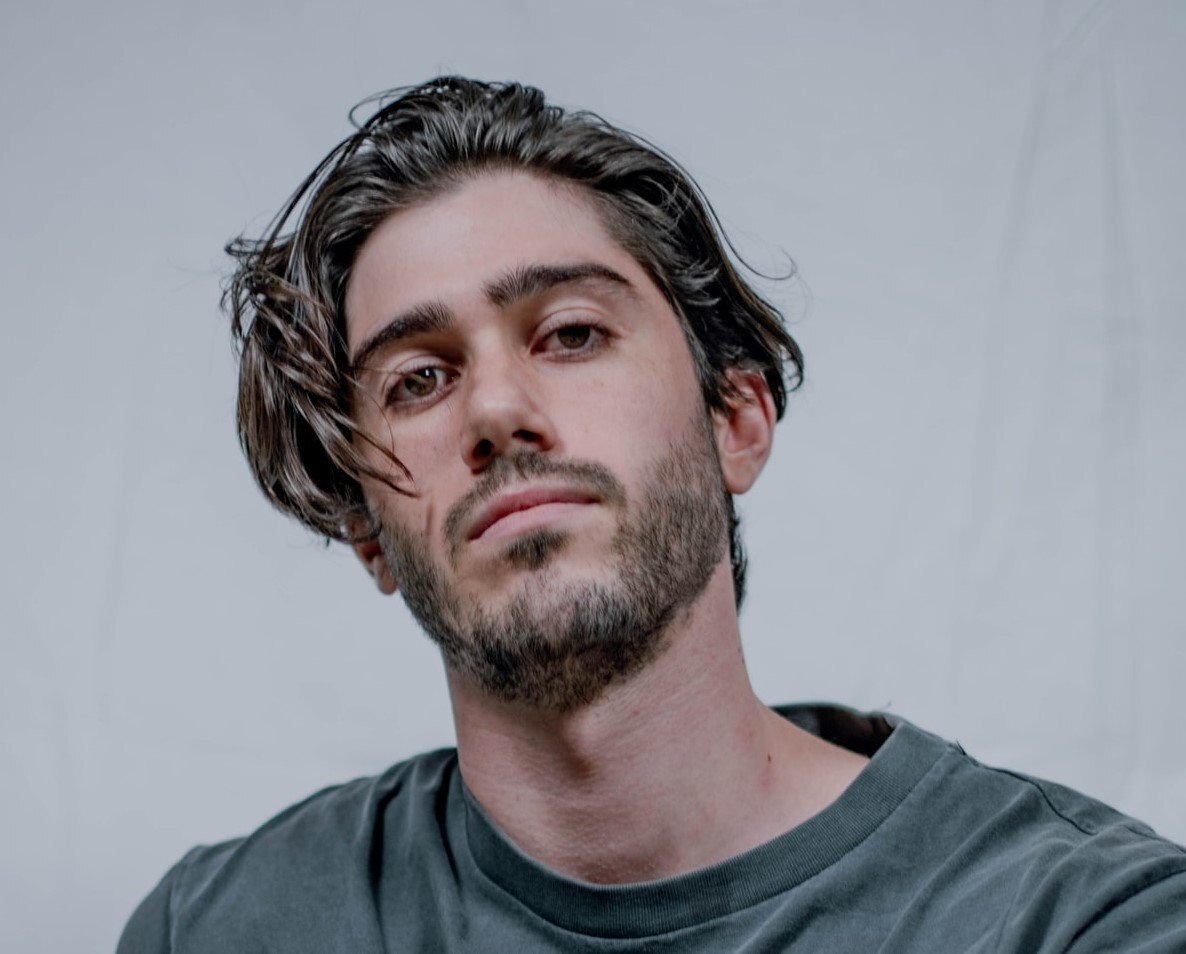 Como Manter Seus Cachos Saudáveis no Skate: Guia Completo de Hidratação