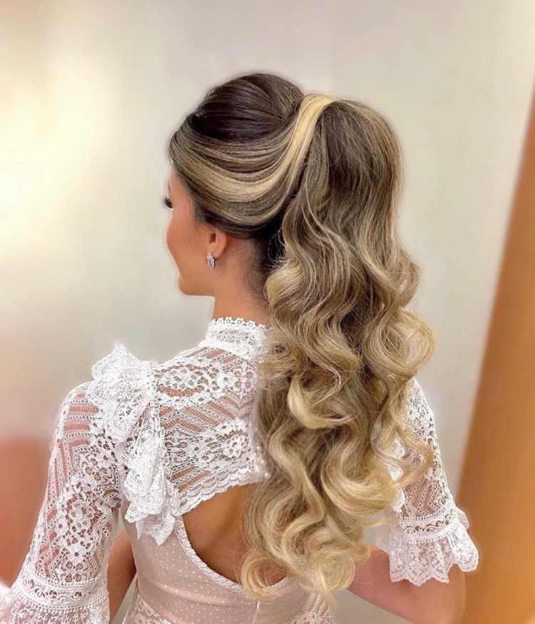 Como escolher o penteado de noiva ideal para seu tipo de rosto