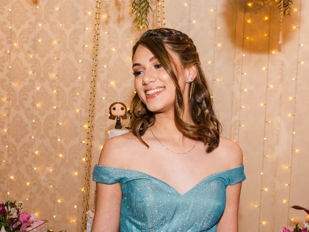 Acessórios de Cabelo que Transformam seu Penteado de Festa