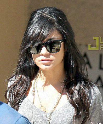 Franja Reta em Cabelo Preto: O Guia Completo