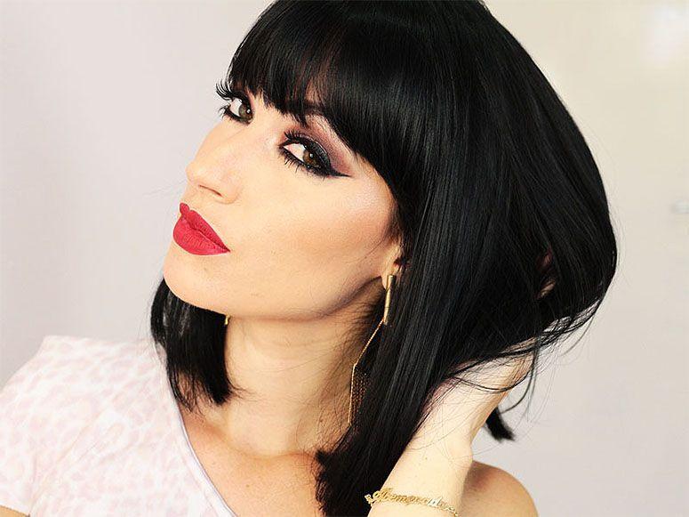 como cuidar de cabelo preto com luzes platinadas