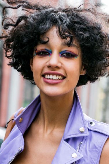 Tinturas Fantasia: Cores Vibrantes para seu Cabelo Punk