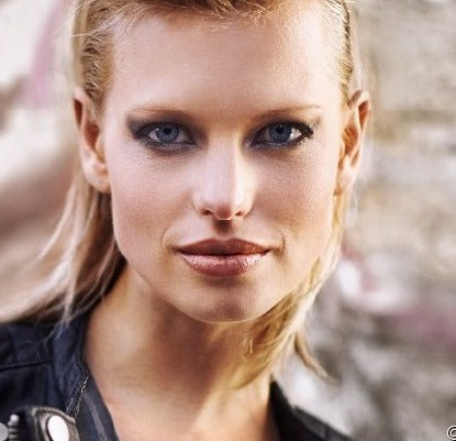 Cortes Assimétricos: Sidecut e Undercut no Estilo Punk