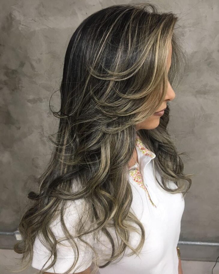 Corte Repicado: Dicas para Dar Volume e Leveza aos Fios