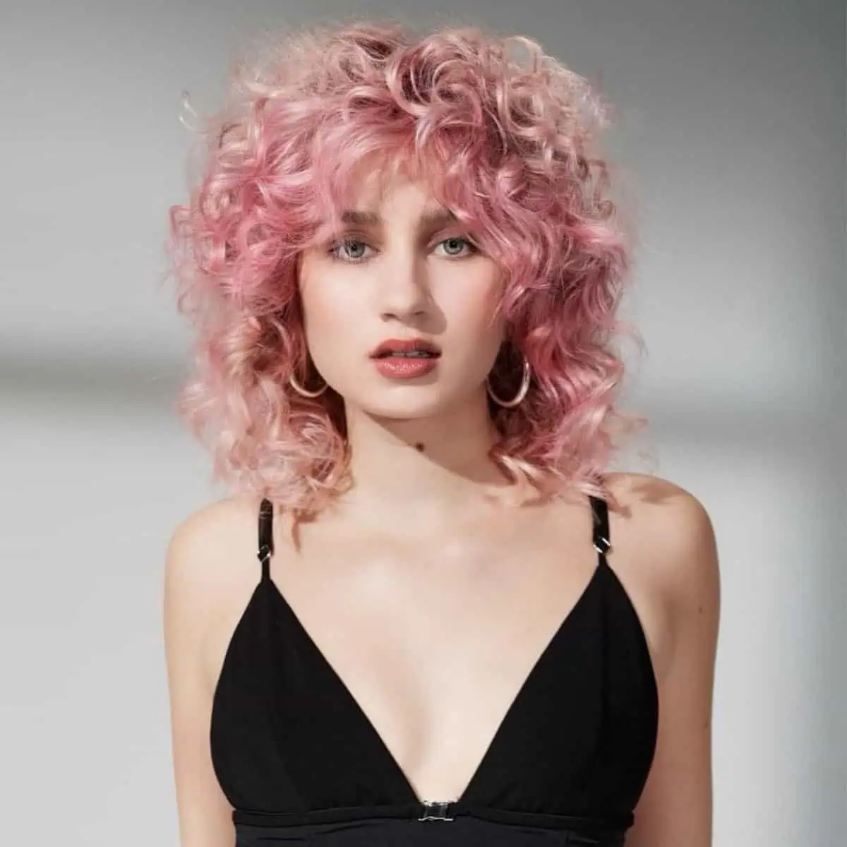 Cronograma Capilar Essencial para Cabelos Cacheados Coloridos