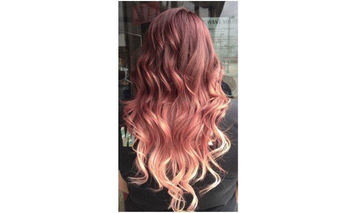 Guia completo: Como fazer cabelo rose gold em casa passo a passo