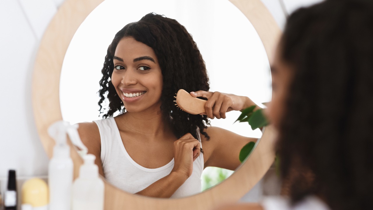 cabelo sintético cacheado