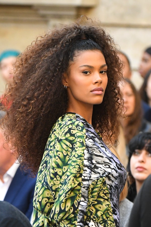 cabelo sintético cacheado