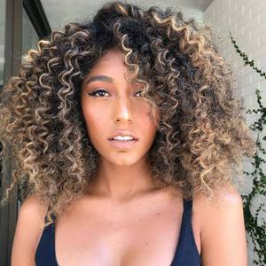 cabelo sintético cacheado