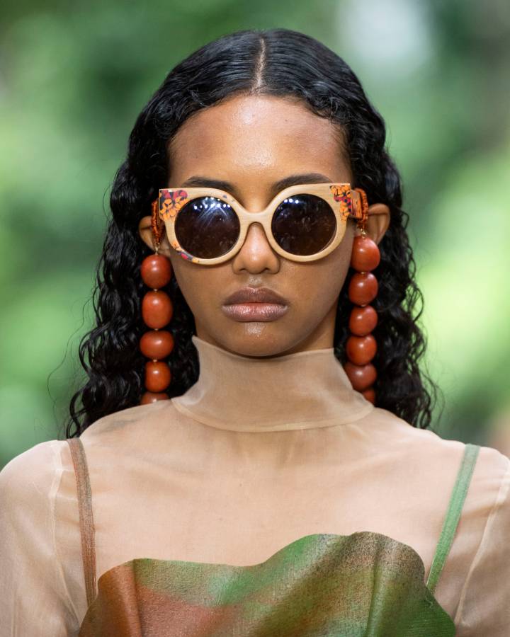 cabelo sintético cacheado