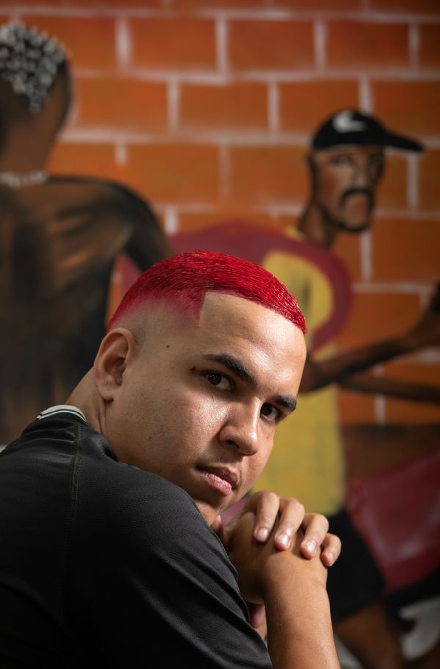 cabelo vermelho escuro vs borgonha