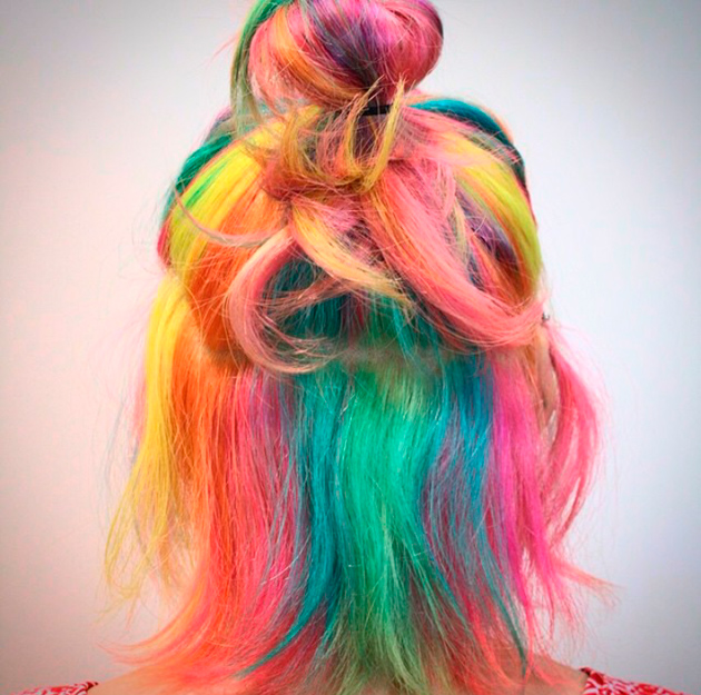 Cronograma Capilar Essencial para Cabelos Coloridos: Reconstrução e Nutrição para Fios Saudáveis