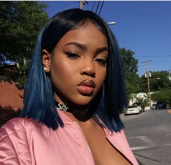 Significado do Cabelo Azul: Mais que uma Cor