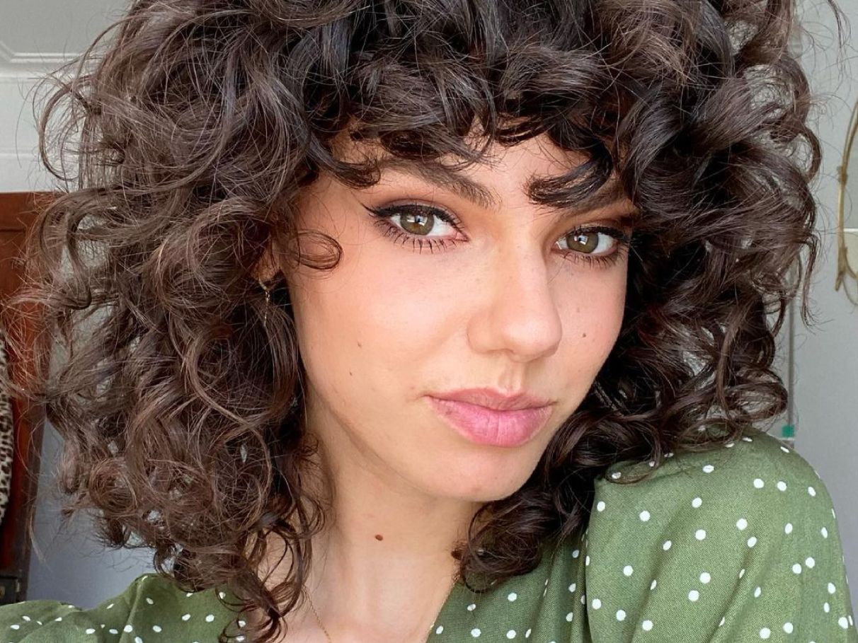 como estilizar long bob com franja curtain