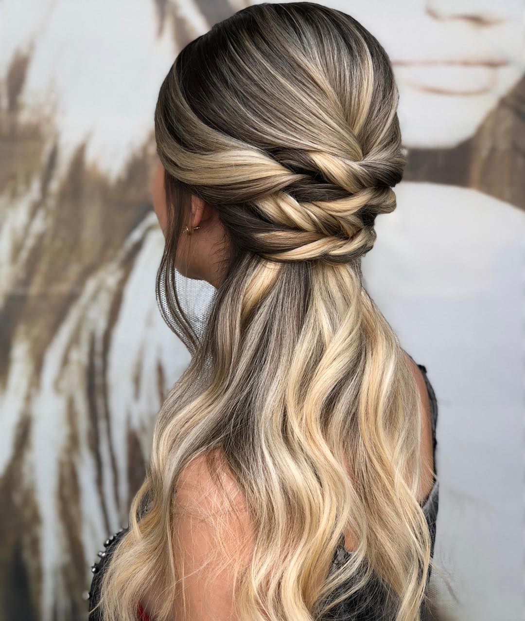 Penteados para Casamento: Escolha o Ideal para Cada Tipo de Cabelo