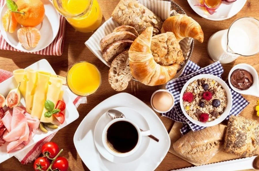 cesta de café da manhã dia das mães