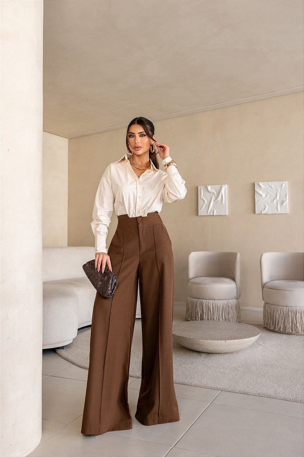 calça pantalona alfaiataria feminina