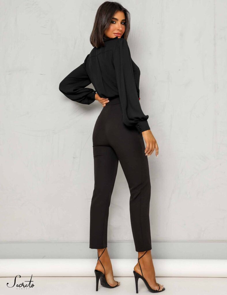 calça preta de alfaiataria feminina