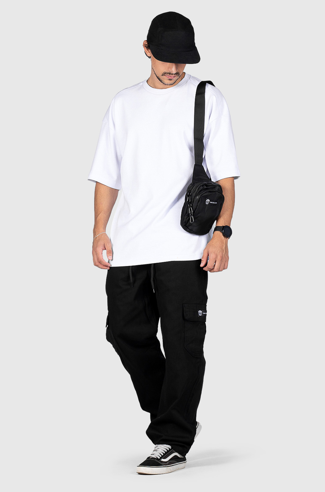 calça cargo jogger com cinto