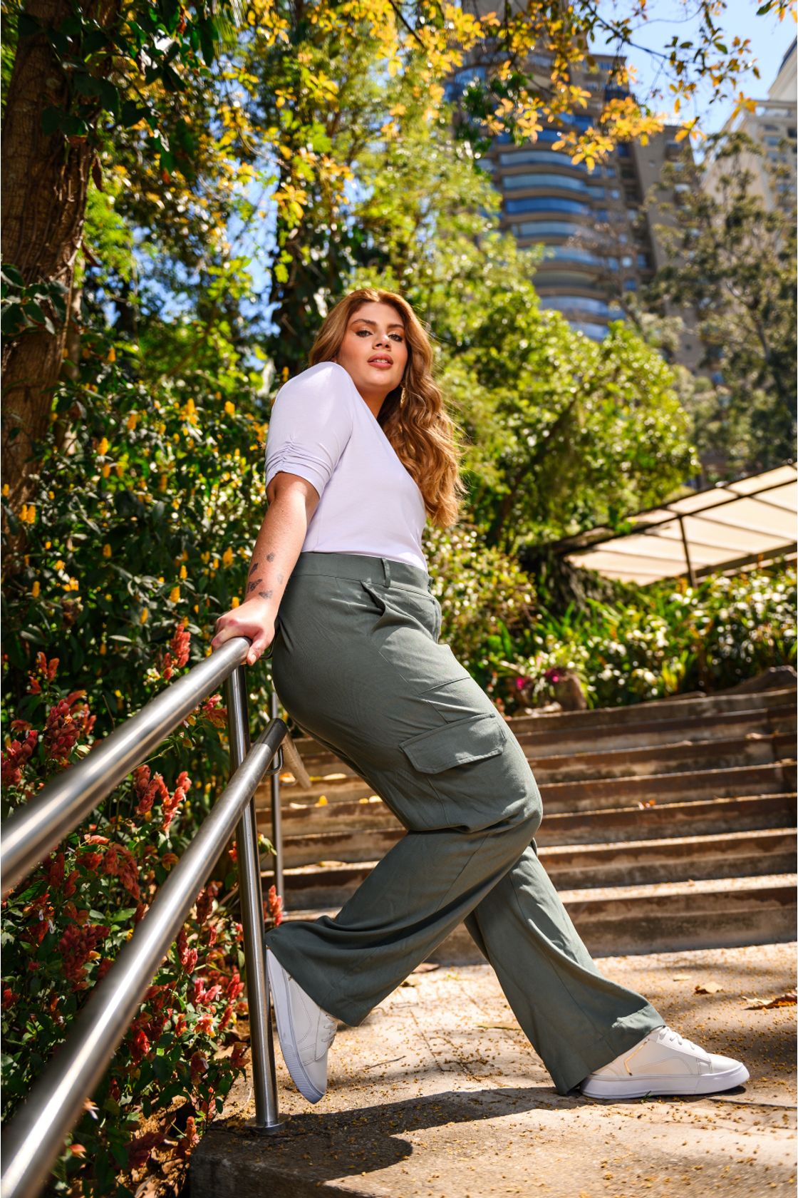 looks calça cargo plus size
