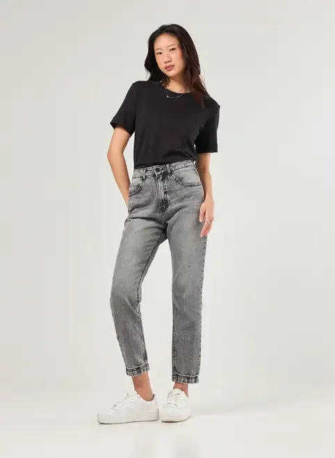 looks com calça cinza