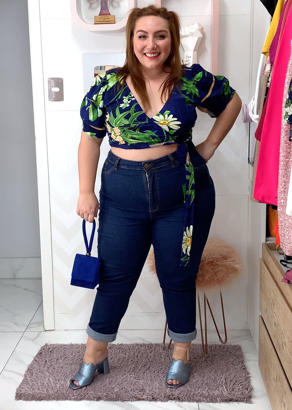 calça jeans plus size com cinto
